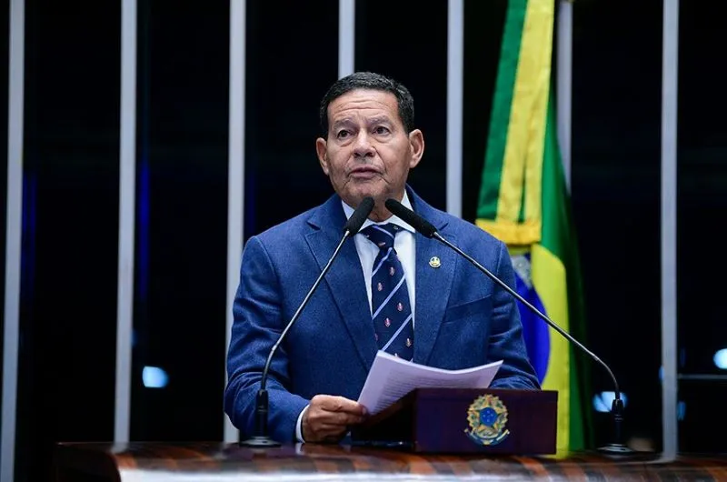 brasil-ex-vice-presidente-e-o-unico-senador-a-votar-contra-pec-que-acaba-com-escala-6x1-1-712-convertido